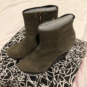 diane von furstenberg opalista booties, sz 6.5m